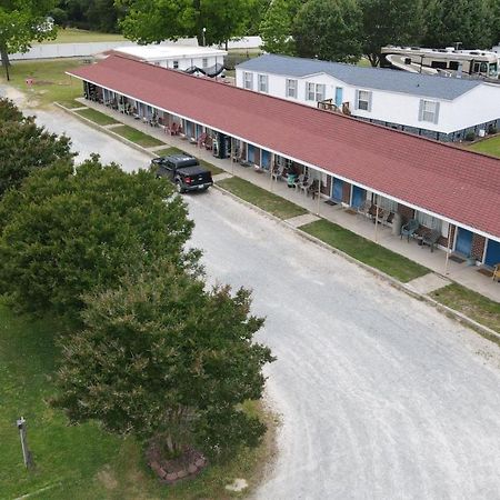 Four Oaks Lodging 스미스필드 외부 사진