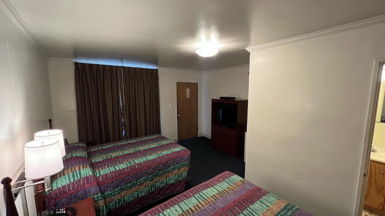 Four Oaks Lodging 스미스필드 외부 사진